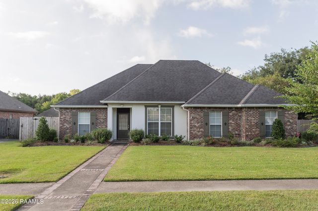 1019 Woodridge Drive, Breaux Bridge, LA 70517