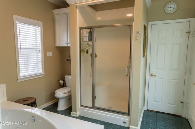 1019 Woodridge Drive, Breaux Bridge, LA 70517
