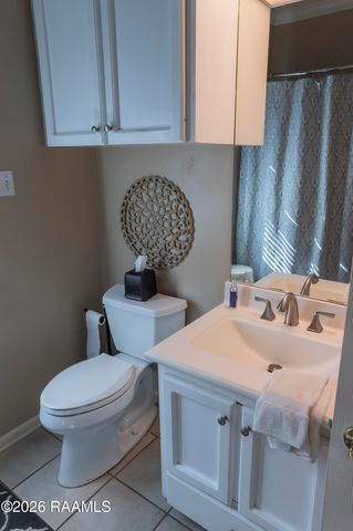 1019 Woodridge Drive, Breaux Bridge, LA 70517