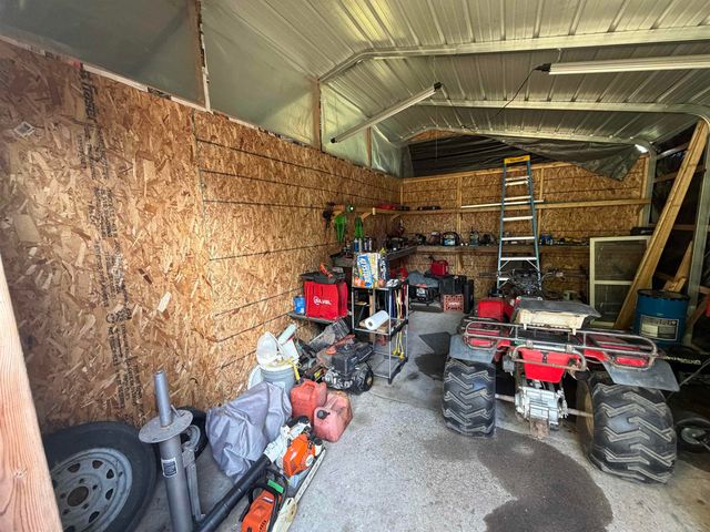 707 W 1ST Street, Gladwin Twp, MI 48624
