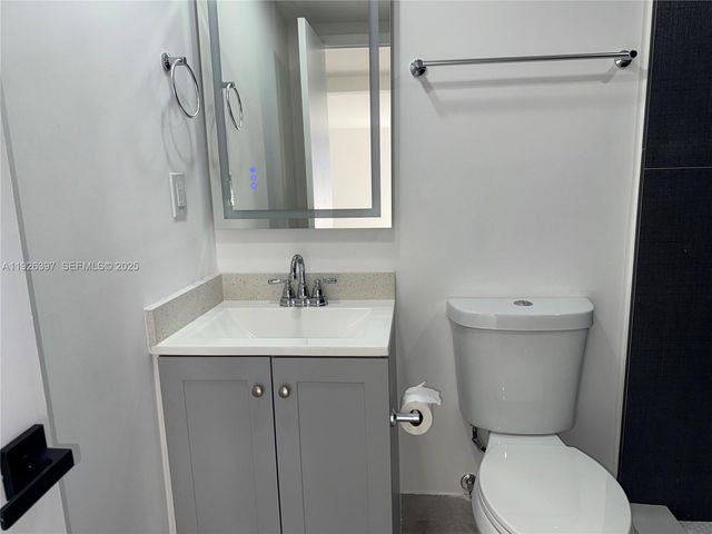 20343 NW 36th Ave 1, Miami Gardens, FL 33056