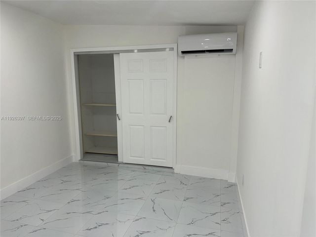 20343 NW 36th Ave 1, Miami Gardens, FL 33056