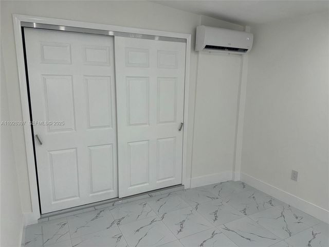 20343 NW 36th Ave 1, Miami Gardens, FL 33056