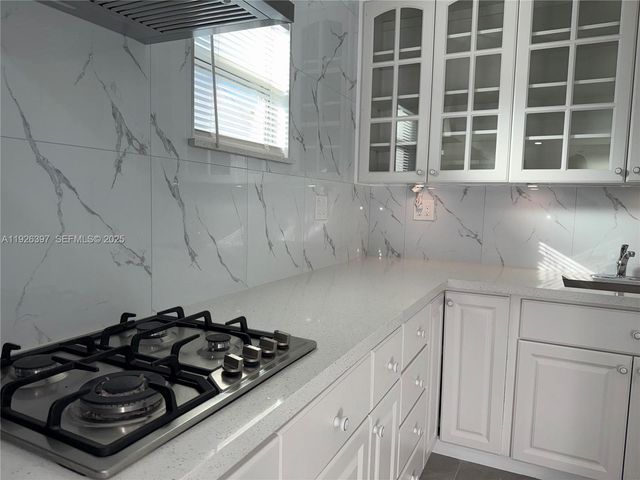 20343 NW 36th Ave 1, Miami Gardens, FL 33056