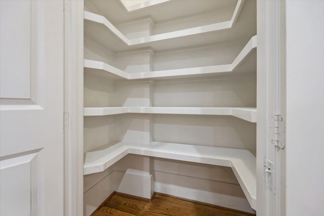 1332 W 21st Street C, Houston, TX 77008