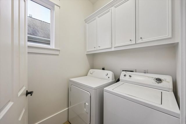 1332 W 21st Street C, Houston, TX 77008