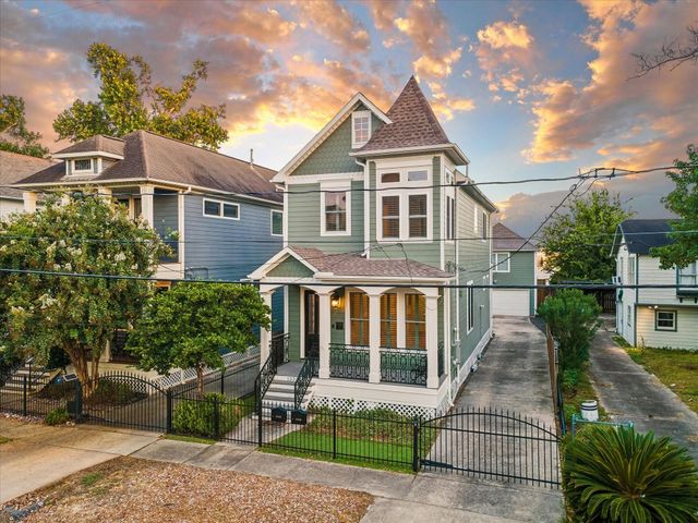 1332 W 21st Street C, Houston, TX 77008
