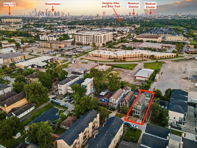 1332 W 21st Street C, Houston, TX 77008