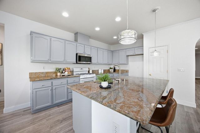 7011 Orofino Dr, El Dorado Hills, CA 95762