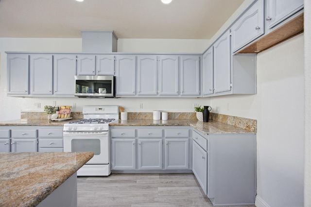 7011 Orofino Dr, El Dorado Hills, CA 95762