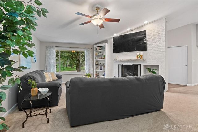 2089 Brainard Drive, Dayton, OH 45440