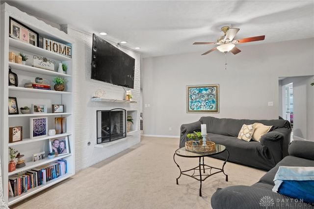 2089 Brainard Drive, Dayton, OH 45440