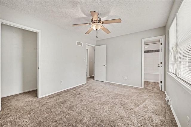 1613 N Glen Ellyn Street, Independence, MO 64056