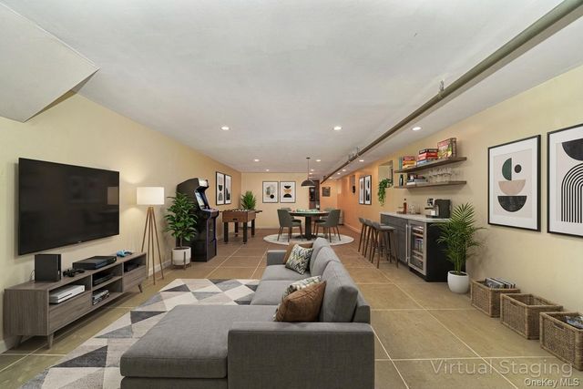 846 E 48th Street, Brooklyn, NY 11203