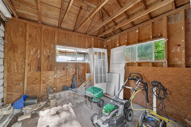 5223 Clay Street, Houston, TX 77023