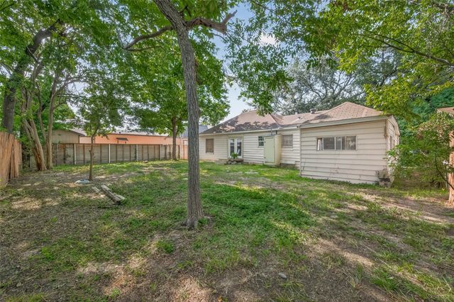 5223 Clay Street, Houston, TX 77023