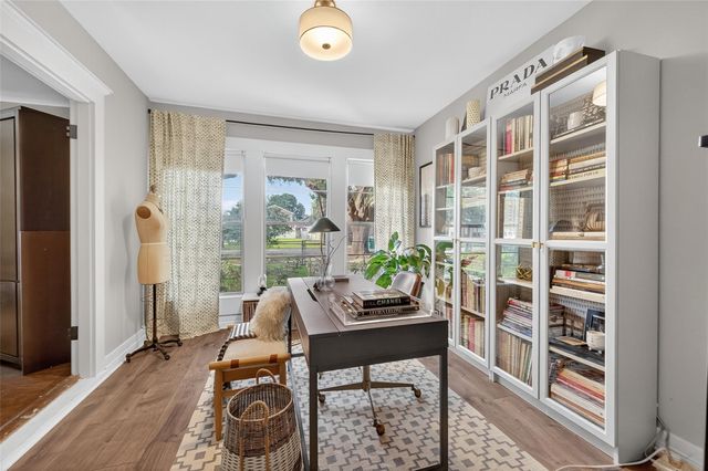 5223 Clay Street, Houston, TX 77023