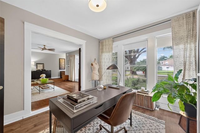 5223 Clay Street, Houston, TX 77023