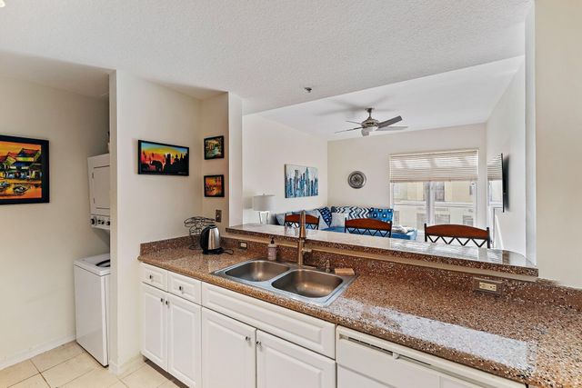 1203 Town Center Drive 210, Jupiter, FL 33458