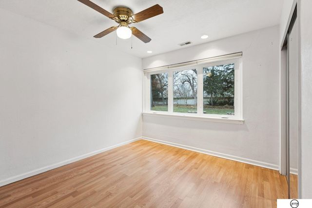 940 S Cotner Boulevard, Lincoln, NE 68510