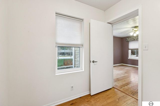 940 S Cotner Boulevard, Lincoln, NE 68510