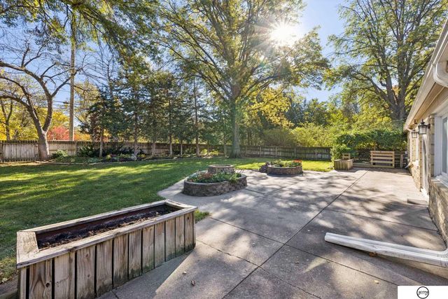 940 S Cotner Boulevard, Lincoln, NE 68510