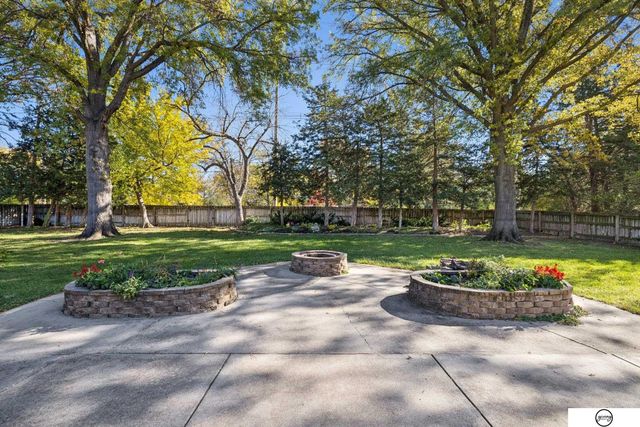 940 S Cotner Boulevard, Lincoln, NE 68510