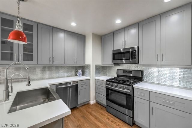 2283 Van Gogh Drive, Henderson, NV 89074
