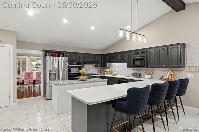 38880 Sahr Court, Clinton Township, MI 48038