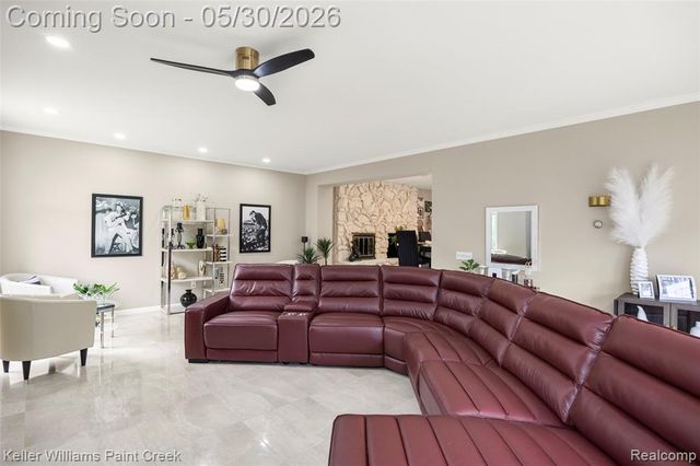 38880 Sahr Court, Clinton Township, MI 48038