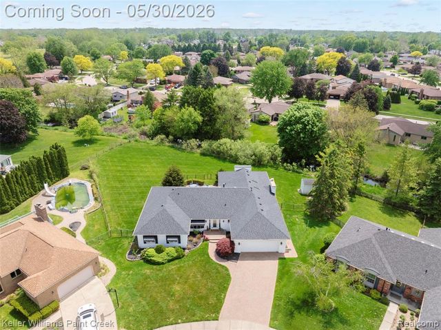 38880 Sahr Court, Clinton Township, MI 48038