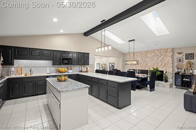 38880 Sahr Court, Clinton Township, MI 48038