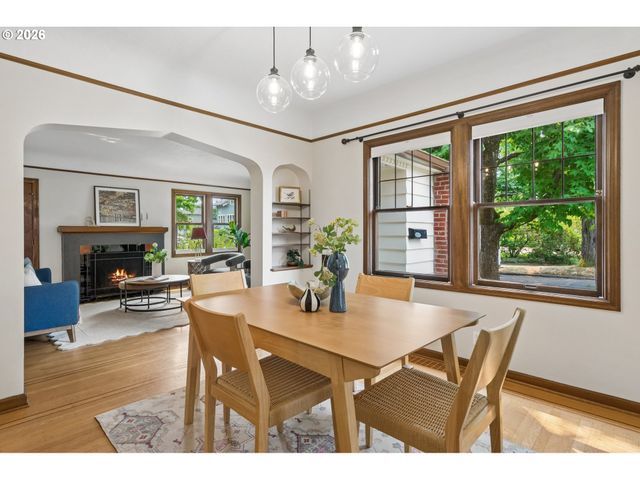 5735 Ne KLICKITAT St, Portland, OR 97213