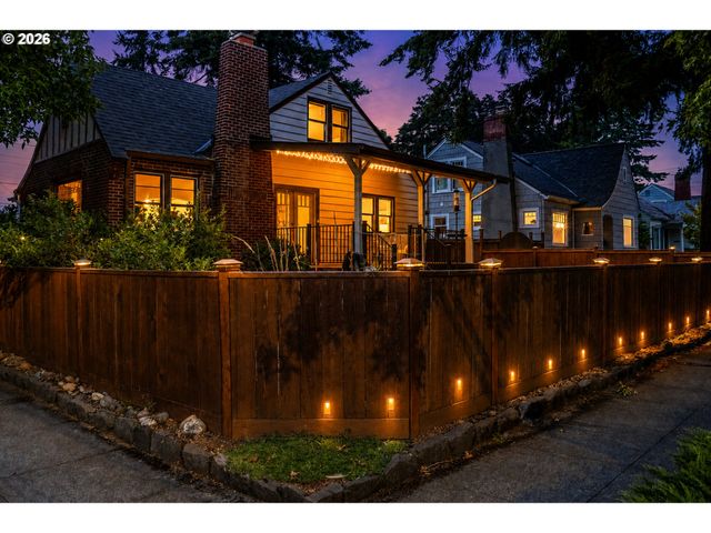 5735 Ne KLICKITAT St, Portland, OR 97213