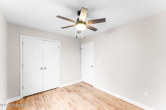 1201 Salem Cir, Bowling Green, KY 42101