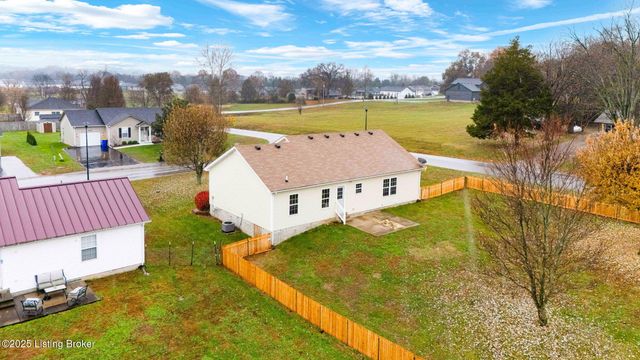 1201 Salem Cir, Bowling Green, KY 42101