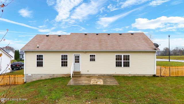 1201 Salem Cir, Bowling Green, KY 42101