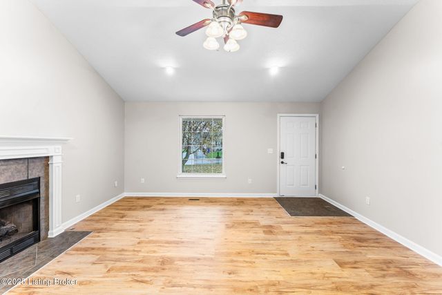 1201 Salem Cir, Bowling Green, KY 42101