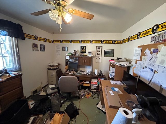 622 Ross Dr, Upper Burrell, PA 15613