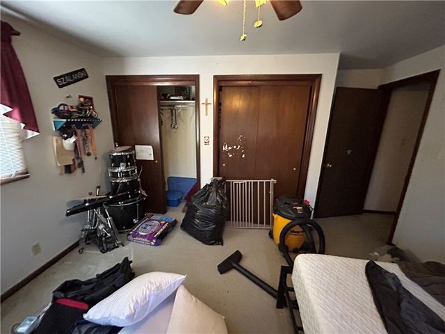 622 Ross Dr, Upper Burrell, PA 15613