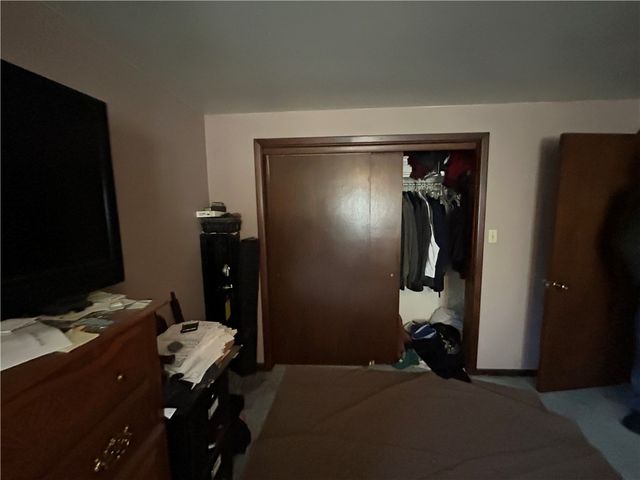 622 Ross Dr, Upper Burrell, PA 15613