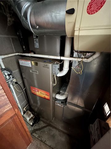 622 Ross Dr, Upper Burrell, PA 15613