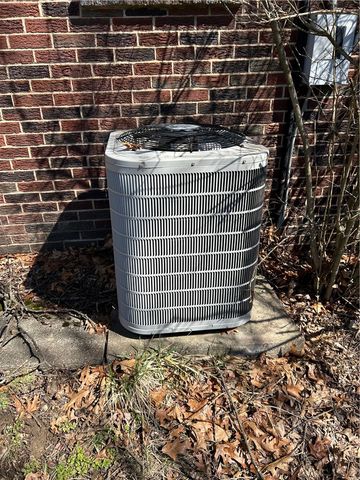 622 Ross Dr, Upper Burrell, PA 15613