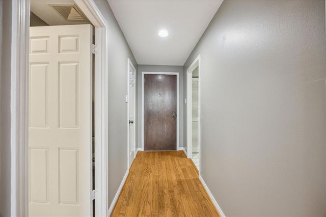 15 Greenway Plaza 24I, Houston, TX 77046