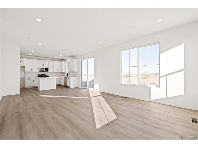 165 Rock Wren Way, Erie, CO 80516