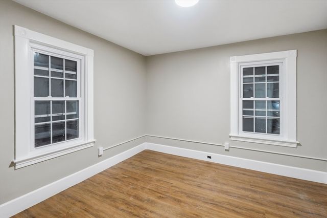 44 Pratt St. 3L, Fitchburg, MA 01420