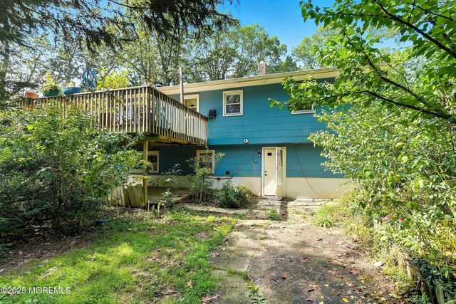 14 Elm Street, Jackson, NJ 08527
