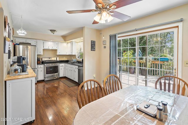 14 Elm Street, Jackson, NJ 08527