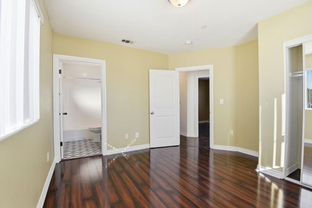 1614 W 39th Place, Los Angeles, CA 90062