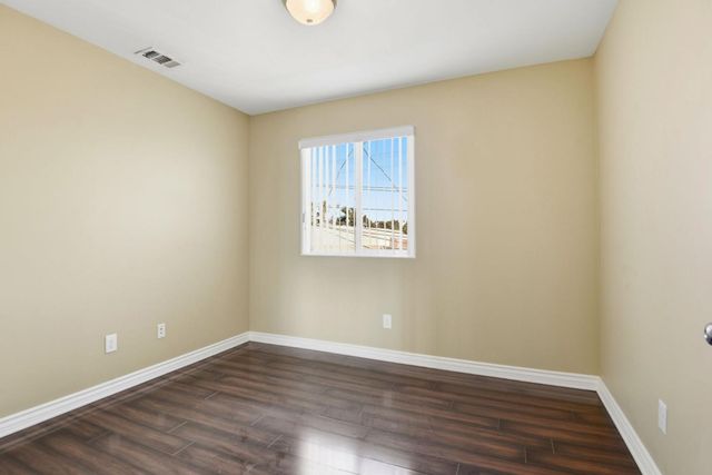 1614 W 39th Place, Los Angeles, CA 90062